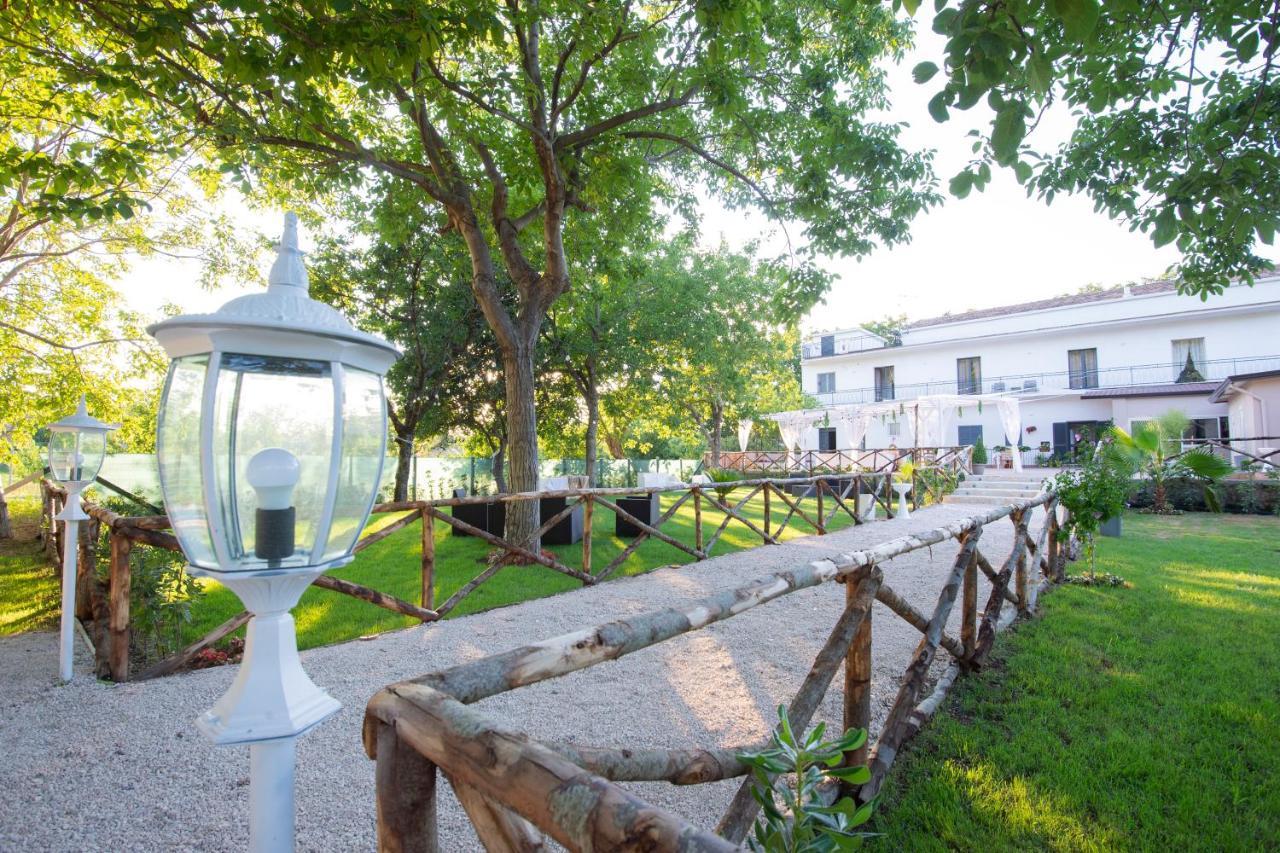 Donna Rosita Hotel San Felice a Cancello Екстериор снимка